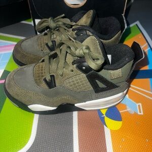 Jordan 4